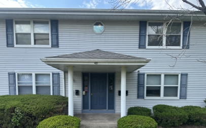 421 Adams Street - 7